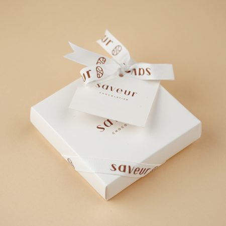 4 pieces giveaway chocolate from your choice, you can name tag free - Image 2