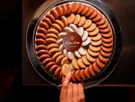 1 Kg Caramel Silver Dome Tray